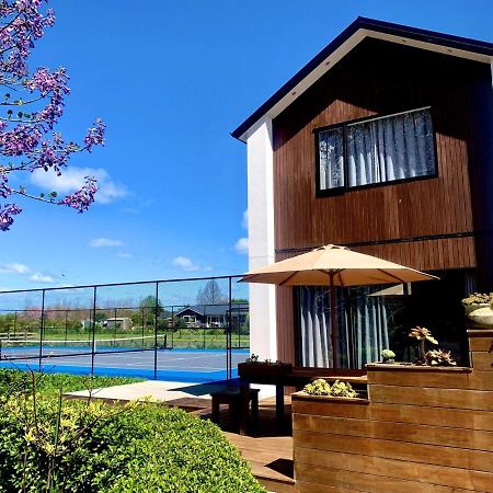 Lifestyle With Tennis Court Tamahere Dış mekan fotoğraf