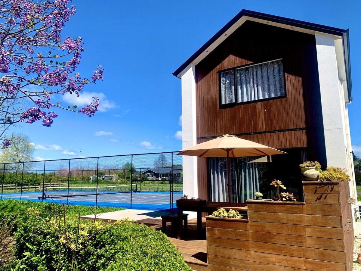 Lifestyle With Tennis Court Tamahere Dış mekan fotoğraf